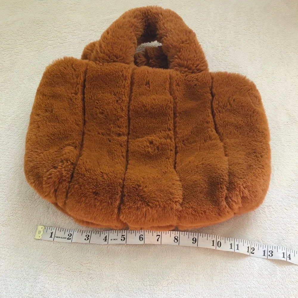Brown Faux Fur Bag ❄️ - Picture 5 of 11